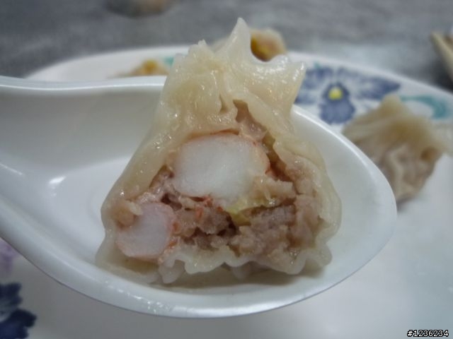 巷弄內好口味阿棟伯鍋貼水餃專賣店
