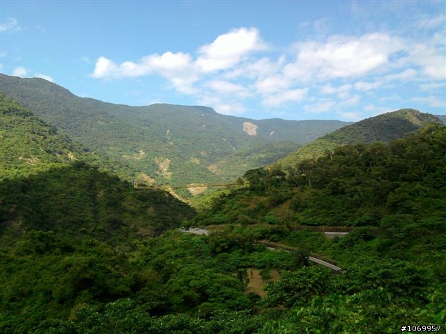 2011少了溫泉的純樸多納還是值得一騎