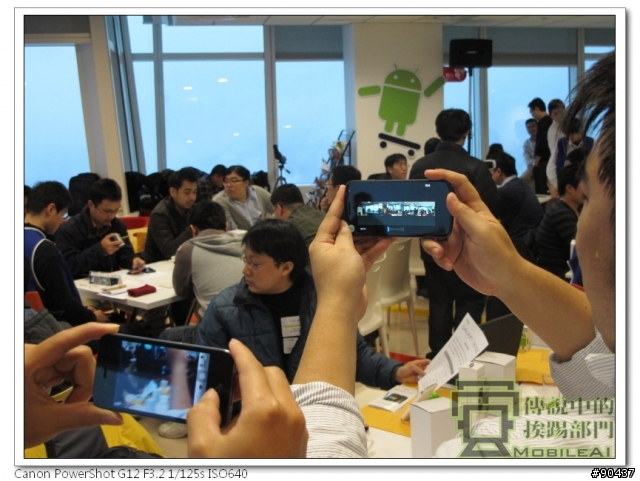 『體驗』iPhone 4s 莫敢不從，Galaxy Nexus 既出誰與爭鋒！