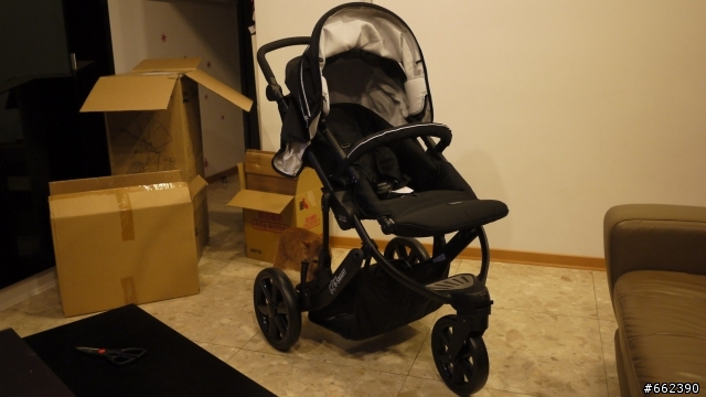 給我準備出生的女兒 聖誕節的禮物 BRITAX SMART 推車  開箱分享