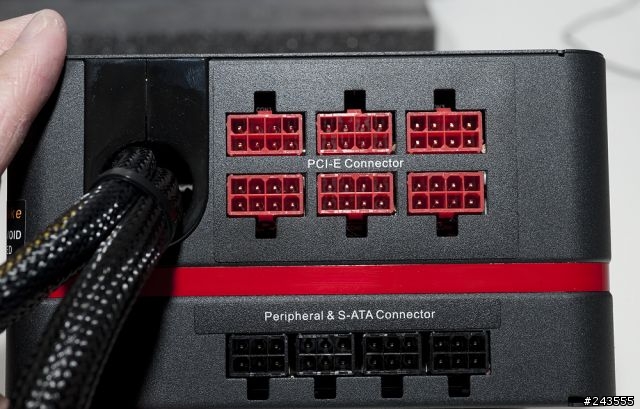 [開箱]換心手術-Thermaltake 1200W 金牌