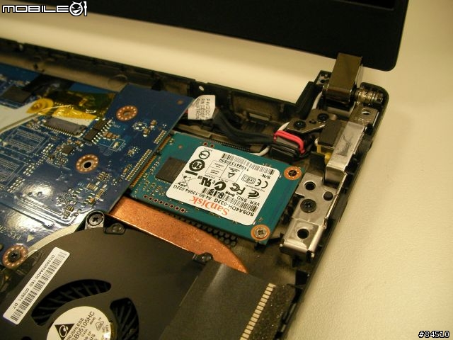 Acer TravelMate 8481G 打造 Hybrid 工作型態!