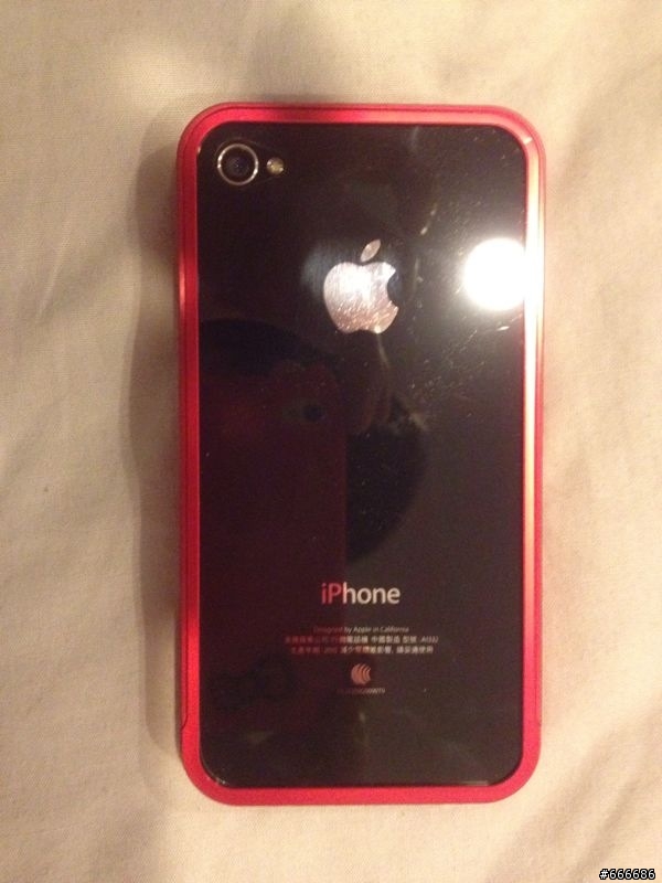 iPhone 4/4s 全新金屬殼