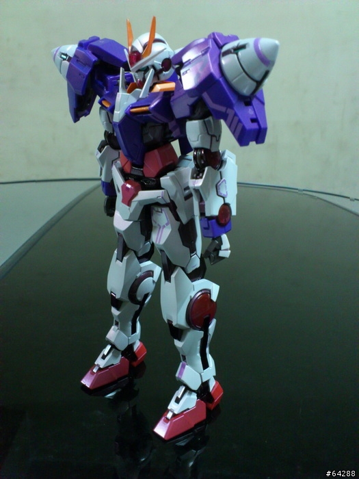 [分享]2011 魂會場 日版超合金鋼彈七劍 GN-0000 7S 電鍍版 金屬色