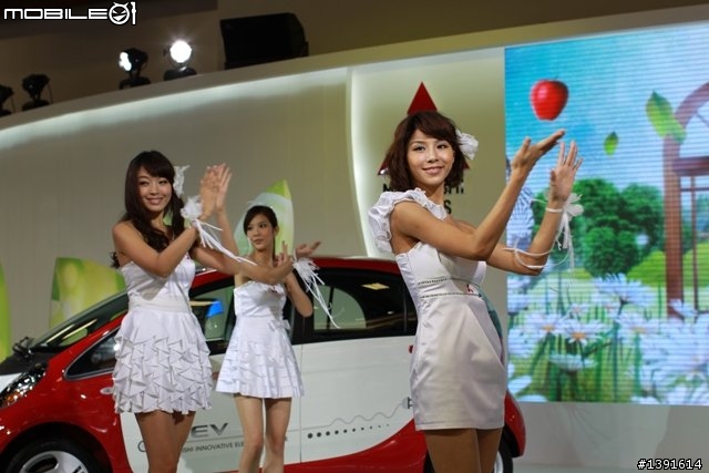 2012世貿汽車大展(歡迎大家一起來貼貼)