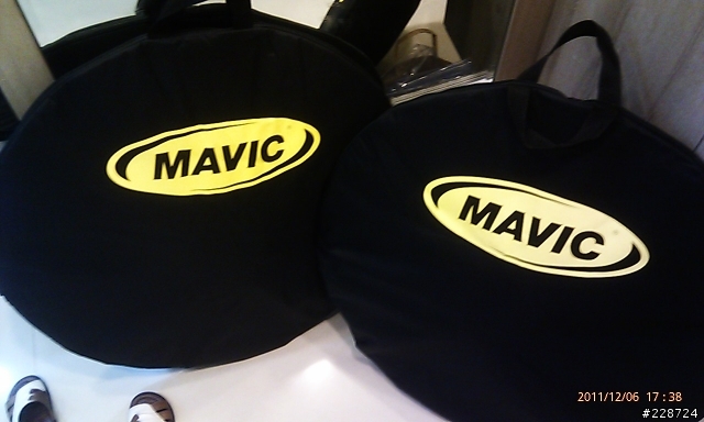 2012 Mavic Ksyrium SLR 消光黑合體