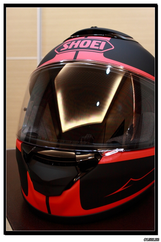 消光黑~SHOEI ~QWEST BLOODFLOW ~ 女王的帽~~開箱!! 開箱!!!