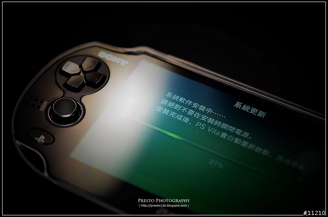 【分享】次世代掌機 - SONY PlayStation Vita 簡單開箱