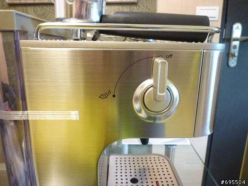 開箱~~伊萊克斯 義式咖啡機-EES250 + 磨豆機 ECG120S
