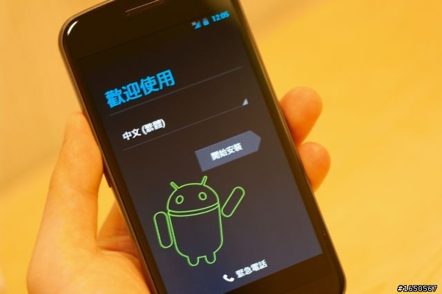 熱騰騰的Galaxy Nexus終於到手啦