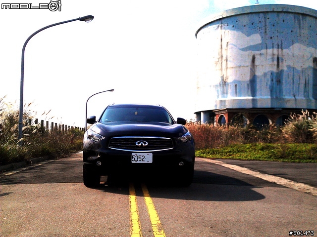 [分享]小開箱~INFINITI FX35~(20111203小更新)