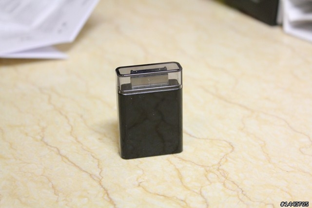 【開箱分享】 Eee Pad 專用 USB連接器——USB On the Go好方便～