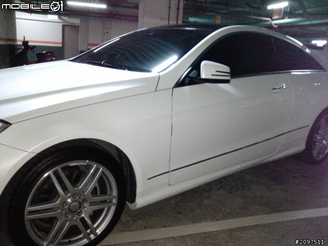 鄰居的E350 coupe