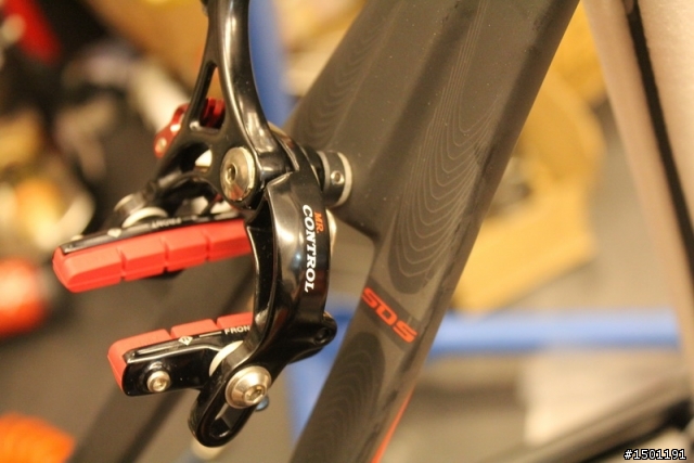 燒燙燙！終於換我被毒到了。新手開箱照（2012 SCOTT CR1 PRO）
