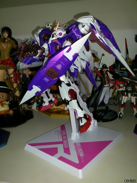 [分享]2011 魂會場 日版超合金鋼彈七劍 GN-0000 7S 電鍍版 金屬色