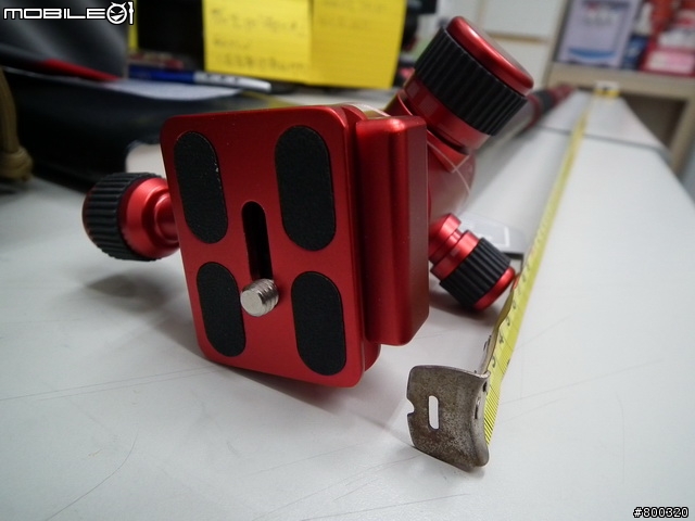 [分享] Kingjue CC-258 勁捷 四節 碳纖維 彩色腳架