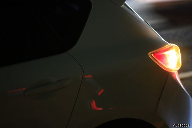 後保桿出車禍...想挖洞留雙出管改裝空間