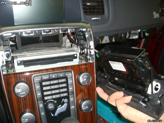 VOLVO S60 VSI系統影音整合開箱囉!