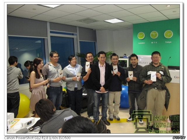 『體驗』iPhone 4s 莫敢不從，Galaxy Nexus 既出誰與爭鋒！