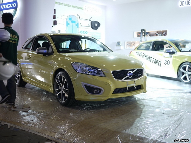 [搶開箱]2012車展搶先看   全場還是VOLVO的MD最正