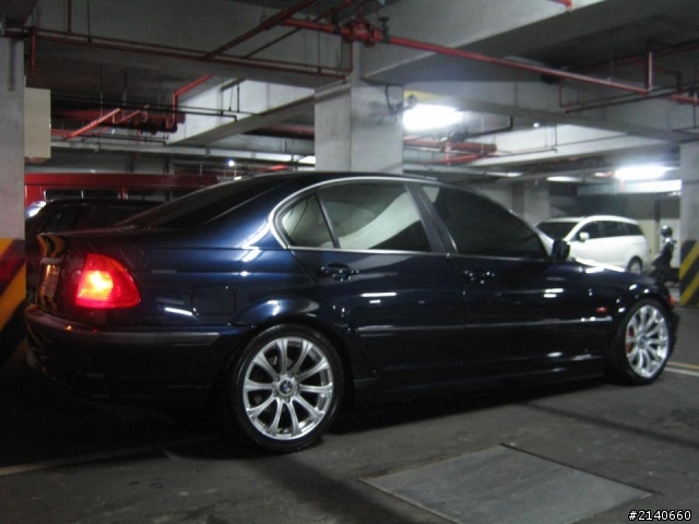 E46 320i  升級AC 2.5  老車開箱   請多指教