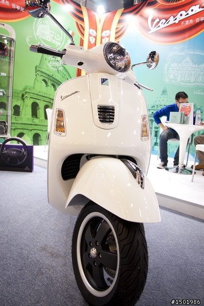 分享一些大家比較有興趣的車與車模- 2012台北車展