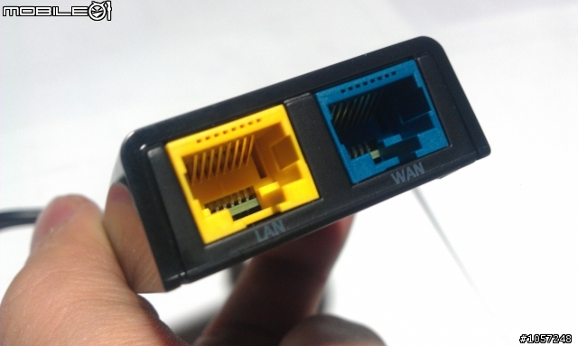 [試用開箱] 【外宿商旅的網路好夥伴 ] - 我的無線分享口袋機 -EDiMAX BR-6258n