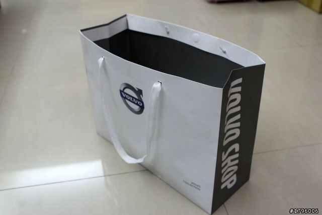 VOLVO.2011新車大展.戰利品^^