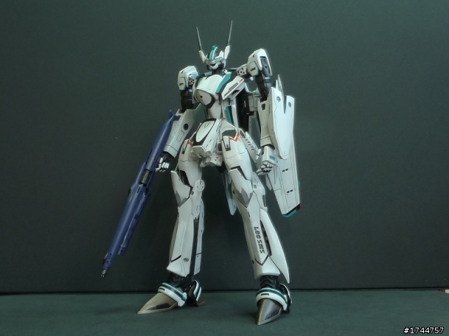 1/72 VF-25F 藍綠風格