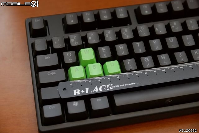 Ducky DK9008-R Shining 紅光紅軸簡易開箱