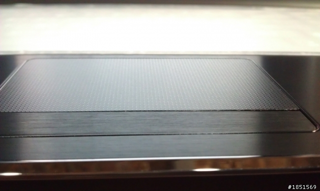剛入手P2532F發現Touch Pad右鍵下陷了