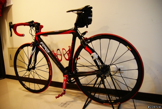 2012 Mavic Ksyrium SLR 消光黑合體