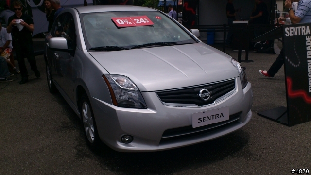 Nissan LEAF & Sentra
