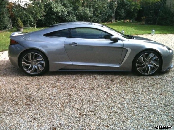 [必看] 絕對罕見的超級跑車!!