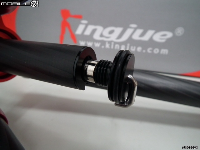 [分享] Kingjue CC-258 勁捷 四節 碳纖維 彩色腳架