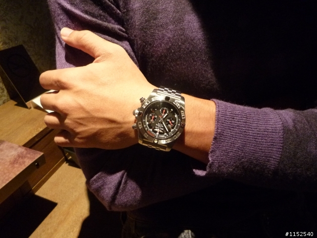 [開箱]低調飛行夢--Breitling Chronomat 44 Limited Edition