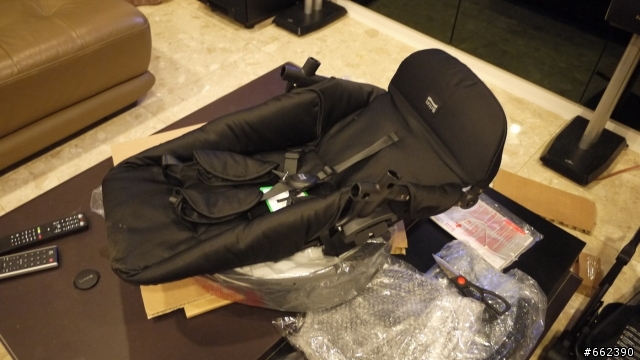 給我準備出生的女兒 聖誕節的禮物 BRITAX SMART 推車  開箱分享