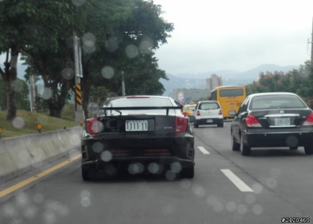 請問這是什麼車呢?