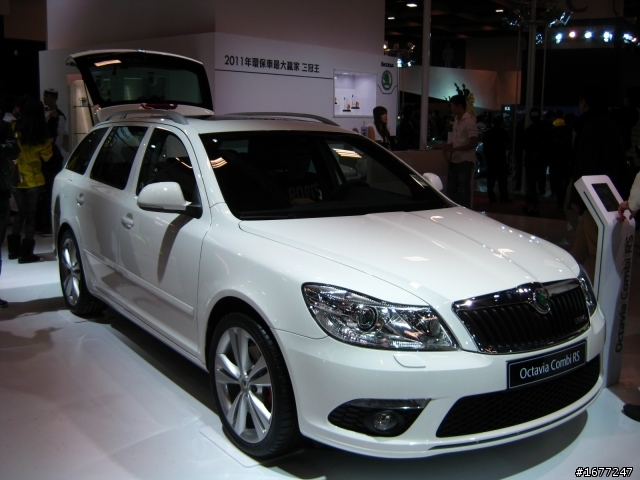 台北車展的SKODA 拍了機張分享一下!