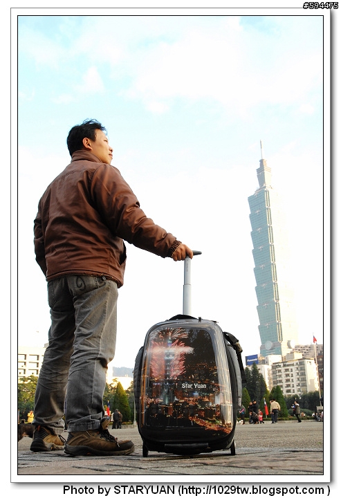 [正港開箱] 2012迎新年~跨年煙火專屬硬殼攝影行李箱入手!!!