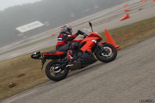 [開箱文] SHOEI X12 KALLIO 同場加映 AGV 五大洲