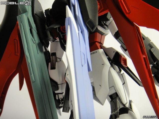 【作品分享】MG 命運鋼彈black異色版