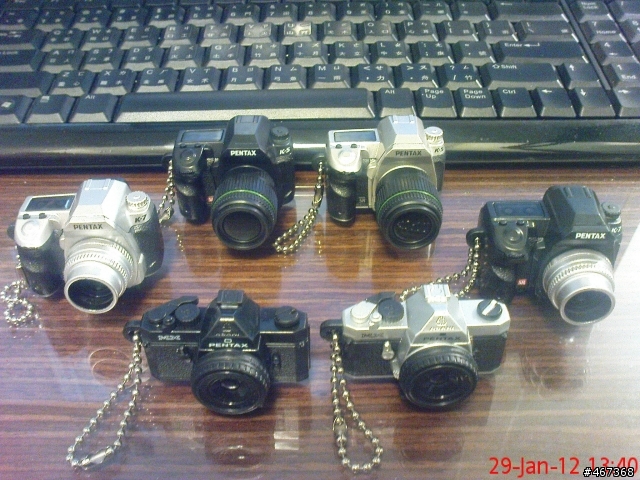 一次買6台 PENTAX 可換鏡頭單眼相機-------------------（熱靴蓋）扭蛋