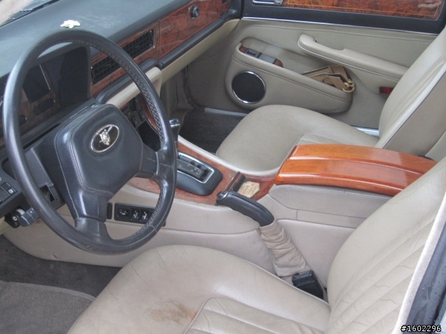 jaguar  daimler 排檔入檔困難~請益
