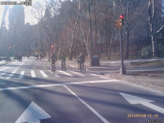回紐約過年騎車(2)......寒冷中前進.....中央公園(central park)之美!