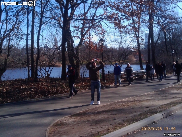 回紐約過年騎車(2)......寒冷中前進.....中央公園(central park)之美!