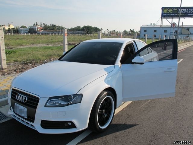 ｛開箱｝A4  B8  1.8   Sedan..............