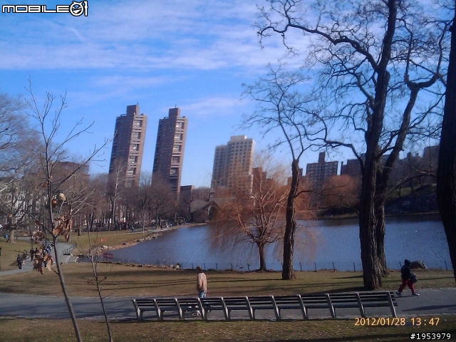 回紐約過年騎車(2)......寒冷中前進.....中央公園(central park)之美!