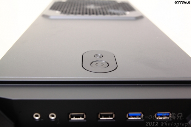 極致玩家機殼Antec Eleven Hundred登場