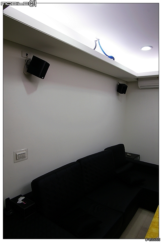 [開箱]30年老屋翻新，黑白簡約風-圖多(2012.01.30更新)